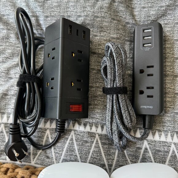 ⚡ Tech Power Bundle — Philips, One Beat, and Tower Surge Protectors (4 Total) - Picture 5 of 5